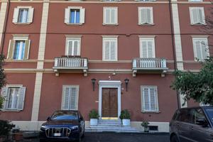 Camere Singole in Palazzo d'Epoca (ideale BBS)