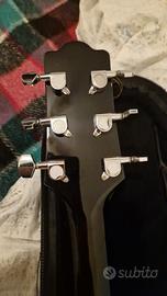 CHITARRA  ACUSTICA ELETTRICA CON EQUALIZ  E TUNER