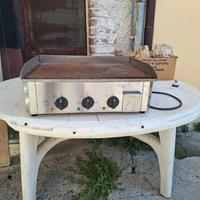 Piastra elettrica v 220
