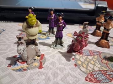 Lotto sorprese kinder Ferrero Shrek