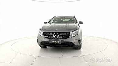 MERCEDES GLA-X156 2017 - GLA 200 d Sport au U30890