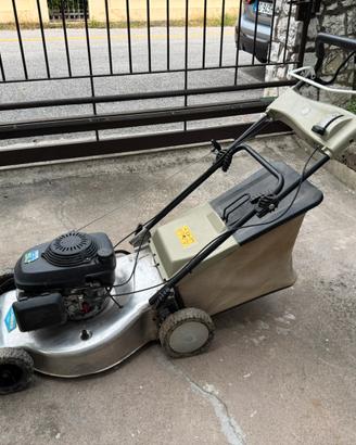 Tagliaerba Honda con scocca in Inox