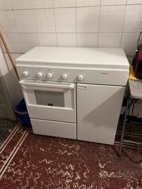 Cucina a gas con forno