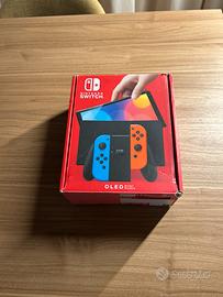 Nintendo switch oled + giochi