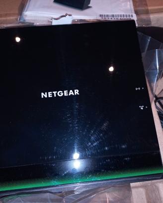 Router Netgear R6100 AC1200