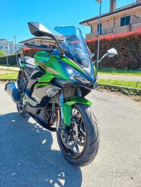 Kawasaki Ninja 1100sx SE