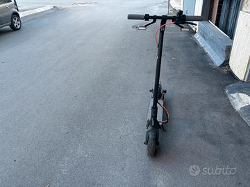 Nineboot f40i monopattino elettrico