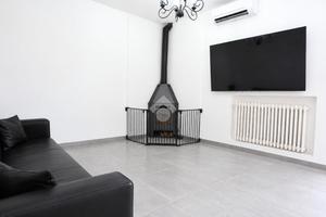 5 LOCALI A CALDERARA DI RENO