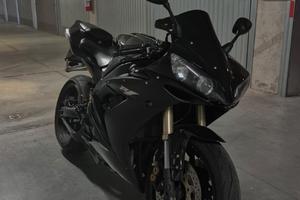 Yamaha YZF R1 - 2005