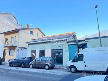 Via Gattinara - Commerciale possibilità cambio di