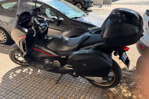 Honda integra750 Sassari €.5000