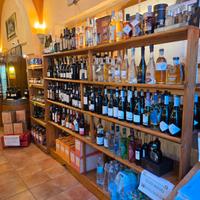 Negozio Vino Sfuso ed Enoteca zona Firenze