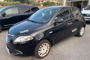 Lancia Ypsilon 1.3 MJT