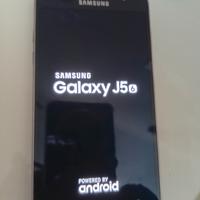 smartphone da ricambio solo 1 funzionante 
