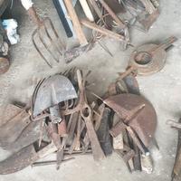 Attrezzi per giardino 