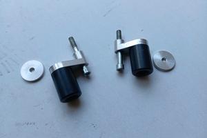 CBR 1000RR  Anno 2005   Paratelaio+fascia scarico