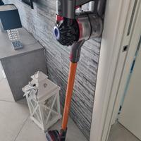 dyson V8 absolut plus