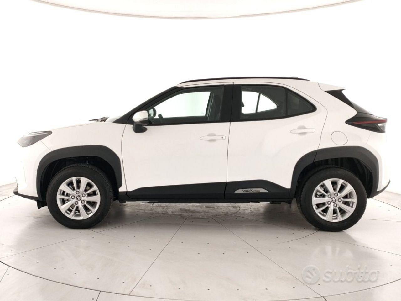 Toyota Yaris Cross 2026 photo 2