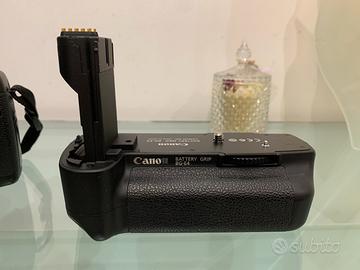 Canon battery grip