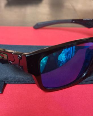 Occhiali da sole Oakley Jupiter Squared 9135-05 Po