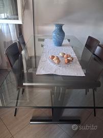 tavolo in cristallo 