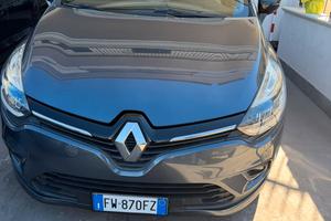 Renault Clio TCe 12V 90 CV GPL 5 porte Moschino In