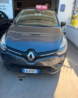 Renault Clio TCe 12V 90 CV GPL 5 porte Moschino In