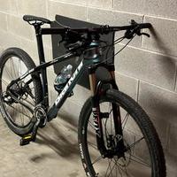 Montabike bianchi SL methanol taglia M 27,5