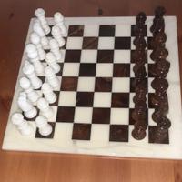 scacchiera in alabastro