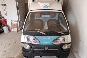 ape quargo pronta per attività