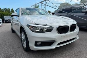 BMW 118 i 5p. Advantage