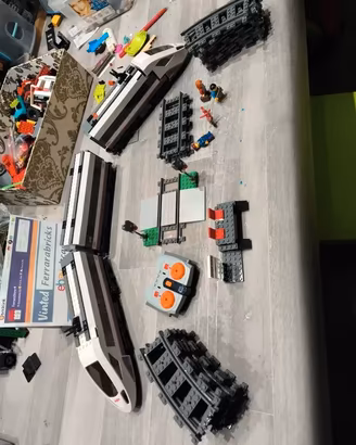 LEGO 60051 Treno Passeggerti  bianco City