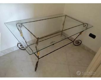 Tavolino da salotto in ferro battuto