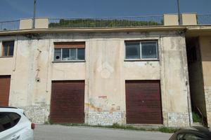 MAGAZZINO A ALVITO