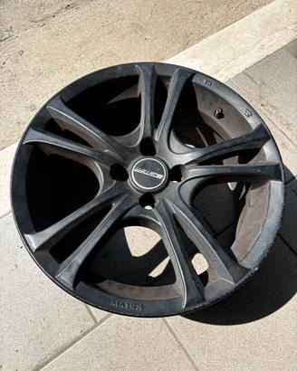 cerchi in lega da 16"