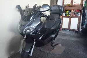 Piaggio X9 200