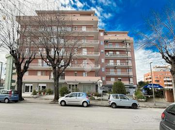4 LOCALI A CHIETI