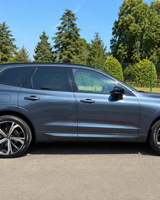 Volvo XC60 B4 (Diesel/elettrico) Full Optional
