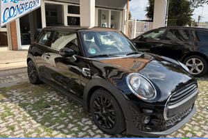 Mini One 1.5 MINI YOURS, Neopatentati, Pari al nuo