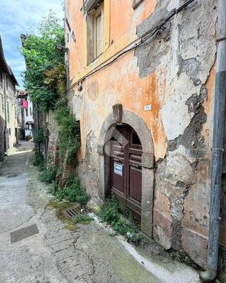 CASA DI CORTE A SUPINO