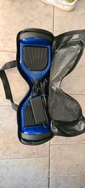 Hoverboard elettrico blu con caricabatterie 