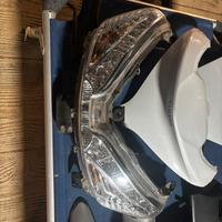 Ricambi majesty 400 led 2009