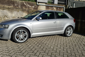 Audi A3 2.0 16V TDI 140cv