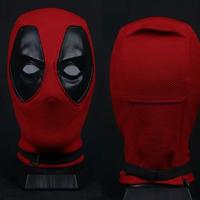 Maschera deadpool in tessuto