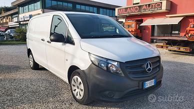 mercedes vito 2.0 cdi 110 compact - 2022