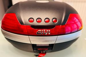 Bauletto Givi V46 per moto/scooter