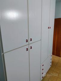 Armadio cassettiera comó e comodino