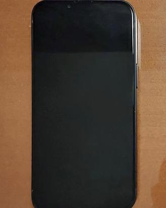 iPhone 13 colore mezzanotte