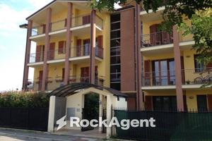 Attico / Mansarda di 65 m² con 2 locali e box auto
