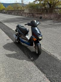 Aprilia sr 150 2t